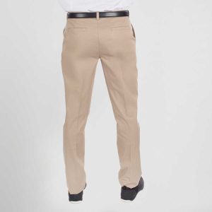 Chino de hombre color beige parte trasera