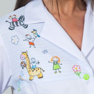 Bata de mujer con estampado dibujos infantiles TX44RB01 animaciones